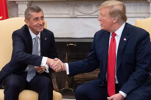 手機女友模擬游戲引薦 宅男獨愛~